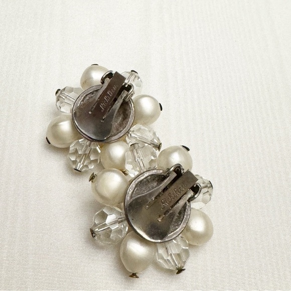 Vintage Richelieu Faux Pearl & Clear Crystal Clip On Earrings Silver Tone - Picture 7 of 11